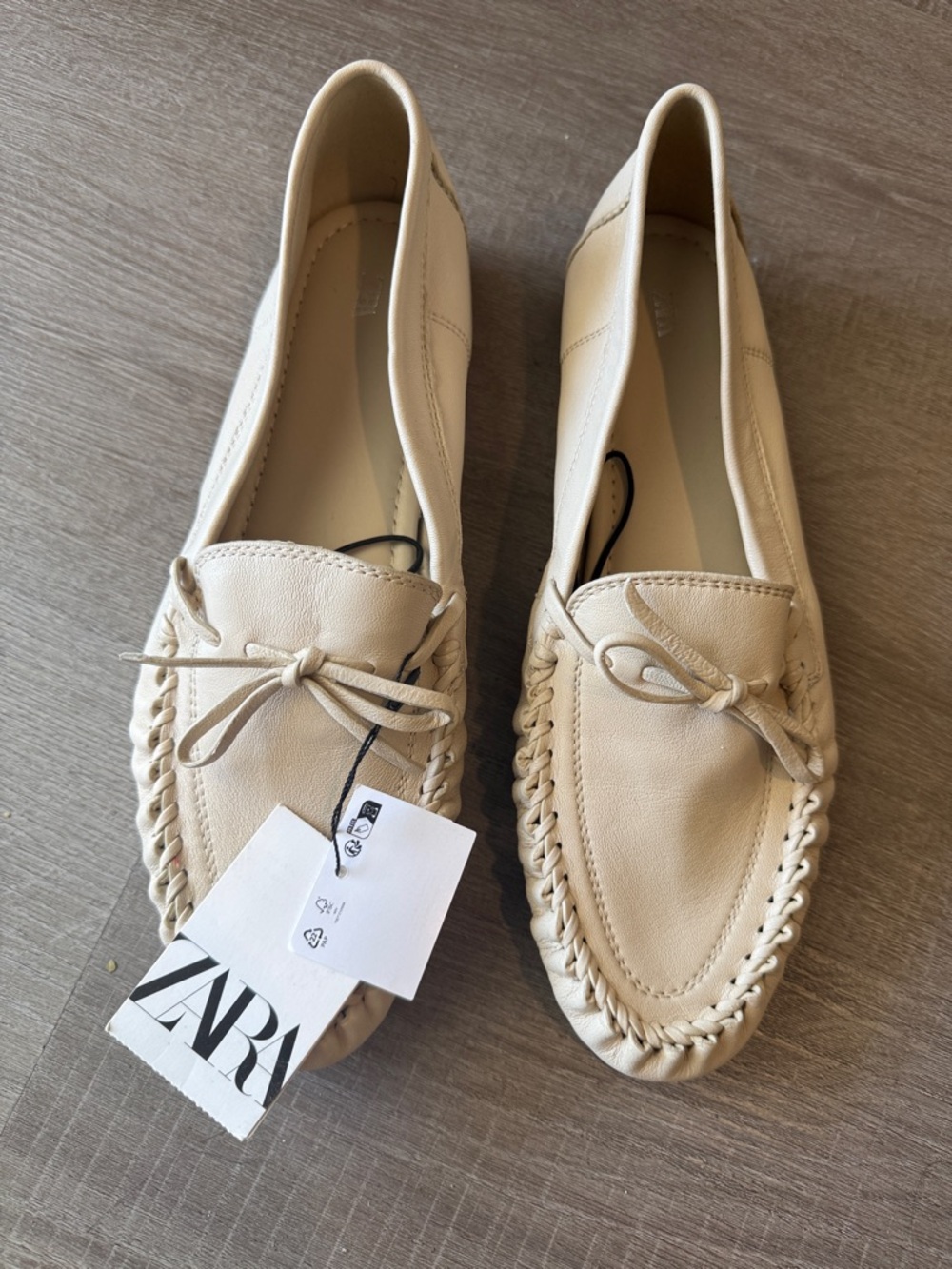 Zara Gathered Soft Leather Loafers (NWT) - Picture 3 of 15